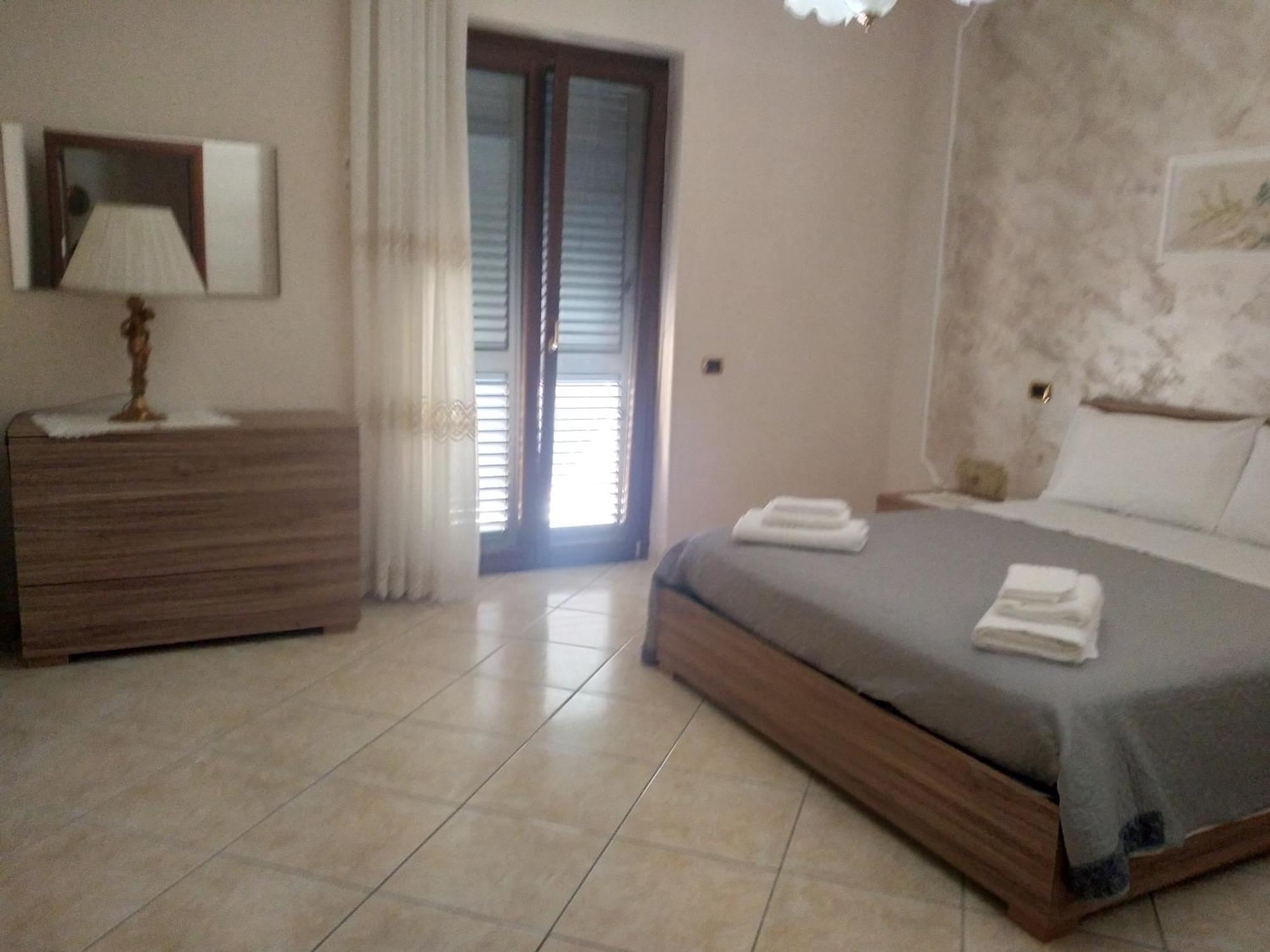 Bed and Breakfast Turisti A Casa Mia Santa Maria La Carità Exterior foto